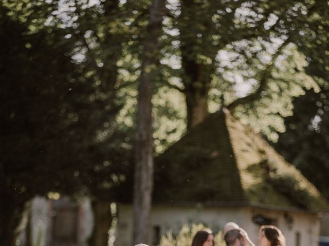 Le mariage de Chris et Alice à Hermival-les-Vaux, Calvados 32