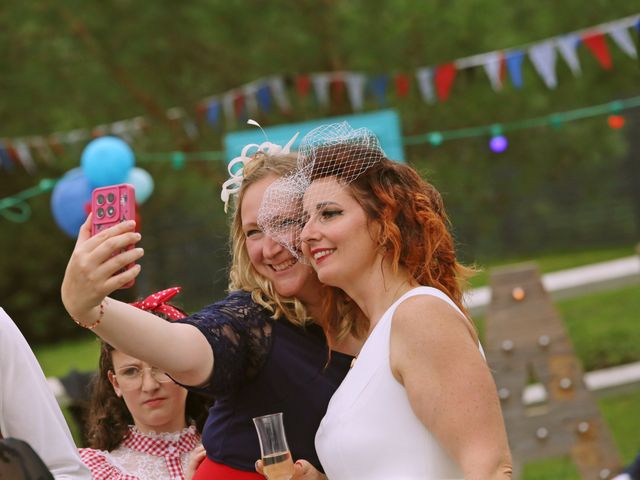Le mariage de Thomas et Emeline à Saint-Mathurin-Sur-Loire, Maine et Loire 11
