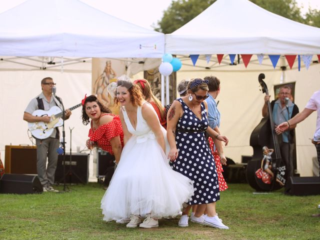Le mariage de Thomas et Emeline à Saint-Mathurin-Sur-Loire, Maine et Loire 19