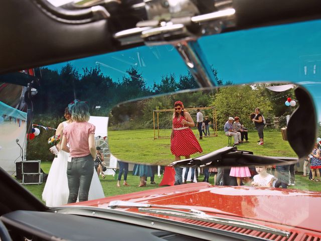 Le mariage de Thomas et Emeline à Saint-Mathurin-Sur-Loire, Maine et Loire 28