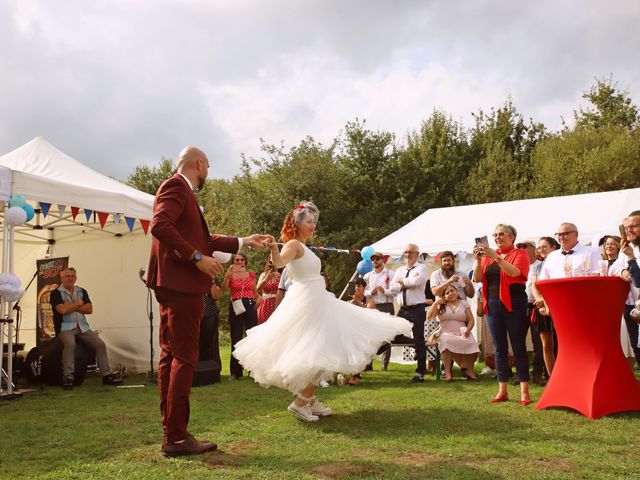 Le mariage de Thomas et Emeline à Saint-Mathurin-Sur-Loire, Maine et Loire 30