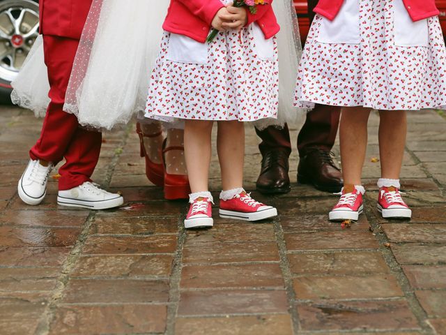 Le mariage de Thomas et Emeline à Saint-Mathurin-Sur-Loire, Maine et Loire 31