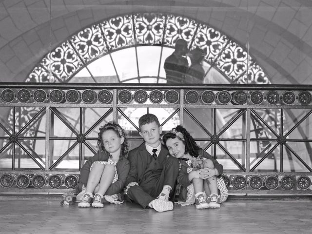 Le mariage de Thomas et Emeline à Saint-Mathurin-Sur-Loire, Maine et Loire 40