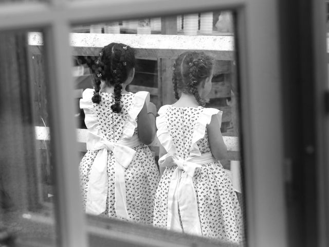 Le mariage de Thomas et Emeline à Saint-Mathurin-Sur-Loire, Maine et Loire 44