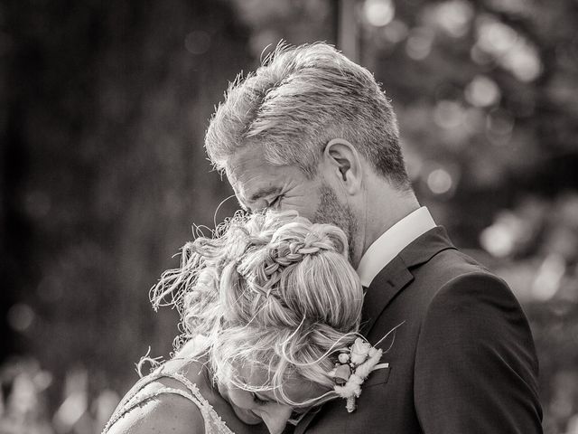 Le mariage de Bruno et Marie à Carentan, Manche 72