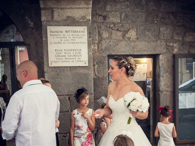 Le mariage de Aurélien et Caroline à Agde, Hérault 14