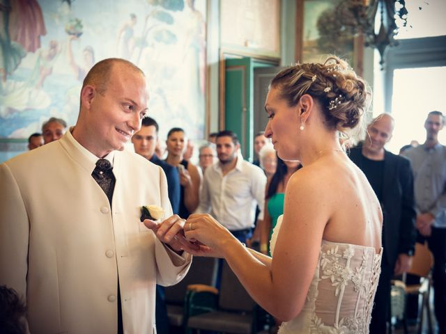 Le mariage de Aurélien et Caroline à Agde, Hérault 25