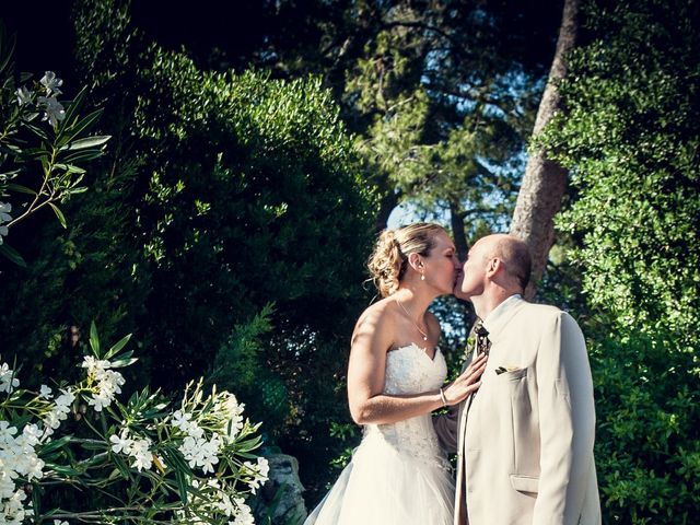 Le mariage de Aurélien et Caroline à Agde, Hérault 53