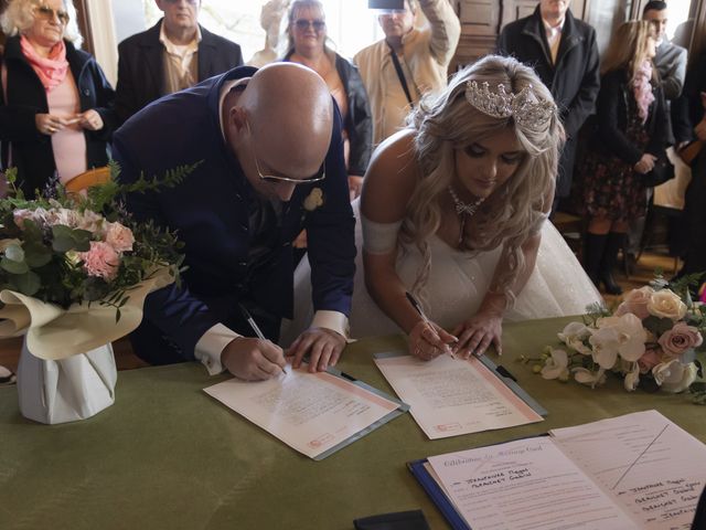 Le mariage de Gabriel et Magali à Héricourt, Haute-Saône 17