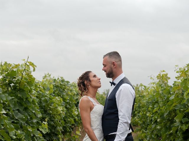 Le mariage de Thomas et Emeline à Saint-Yzan-de-Soudiac, Gironde 28