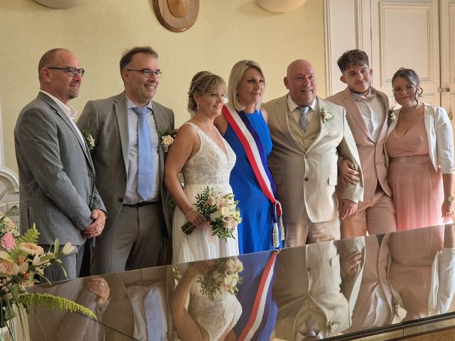 Le mariage de Aurélie et Eric à Fontenay-Trésigny, Seine-et-Marne 12