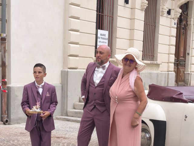 Le mariage de François et Amandine à Aimargues, Gard 30