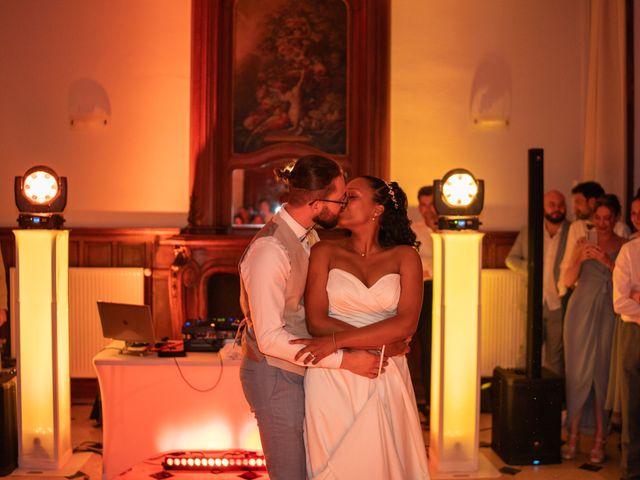 Le mariage de Meriadec et Doreen à Saint-Cast-le-Guildo, Côtes d'Armor 19