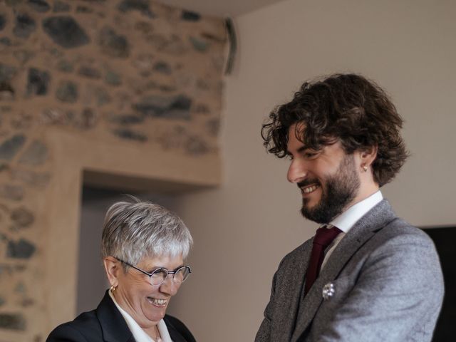 Le mariage de Tom et Dora à Quincié-en-Beaujolais, Rhône 20