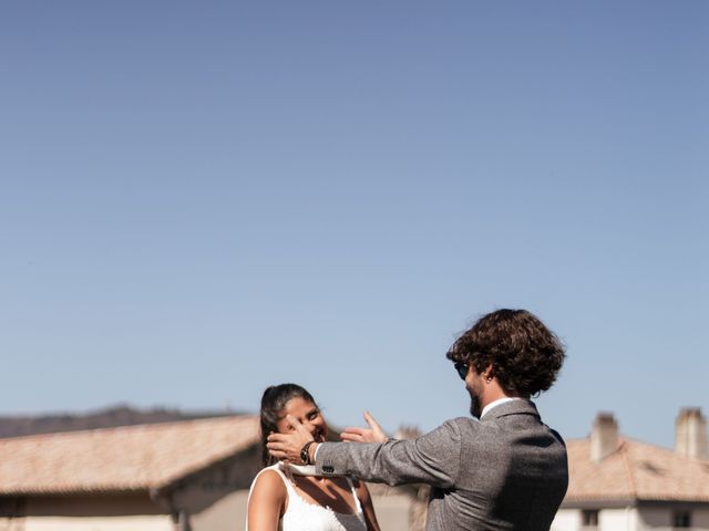 Le mariage de Tom et Dora à Quincié-en-Beaujolais, Rhône 28