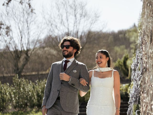 Le mariage de Tom et Dora à Quincié-en-Beaujolais, Rhône 32