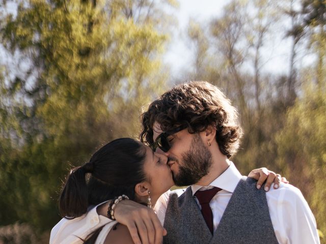 Le mariage de Tom et Dora à Quincié-en-Beaujolais, Rhône 54