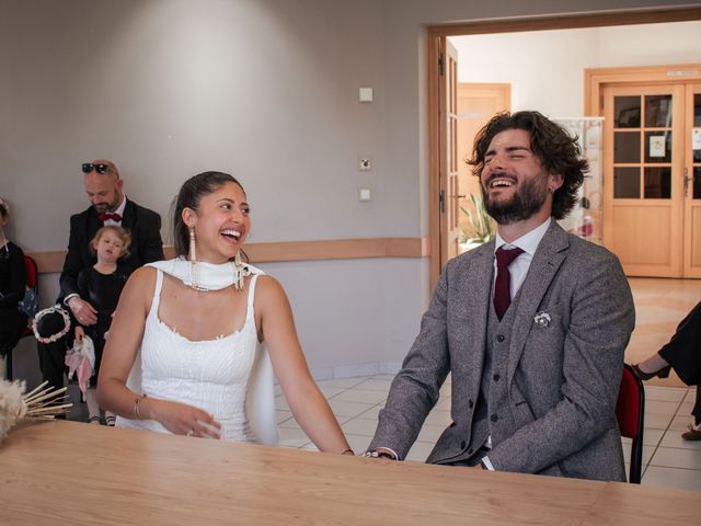 Le mariage de Tom et Dora à Quincié-en-Beaujolais, Rhône 64