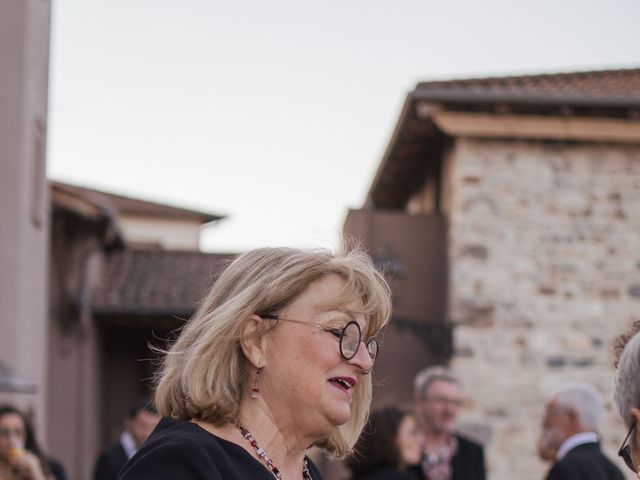 Le mariage de Tom et Dora à Quincié-en-Beaujolais, Rhône 86