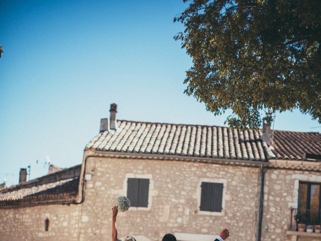 Le mariage de Nicolas et Amandine à Tarascon, Bouches-du-Rhône 8