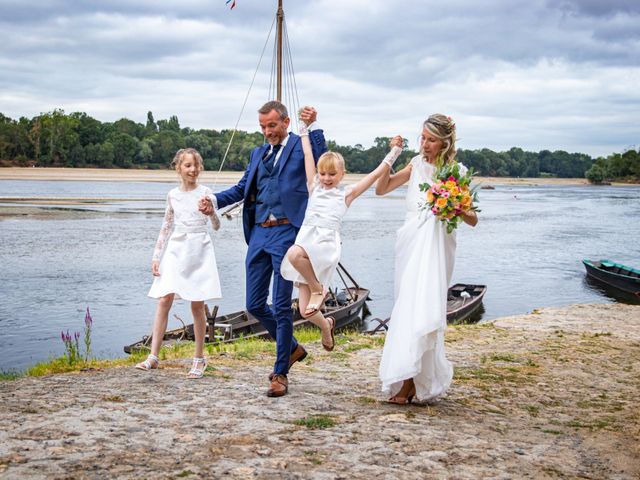 Le mariage de Christelle et Nicolas à La Chapelle-sur-Loire, Indre-et-Loire 1