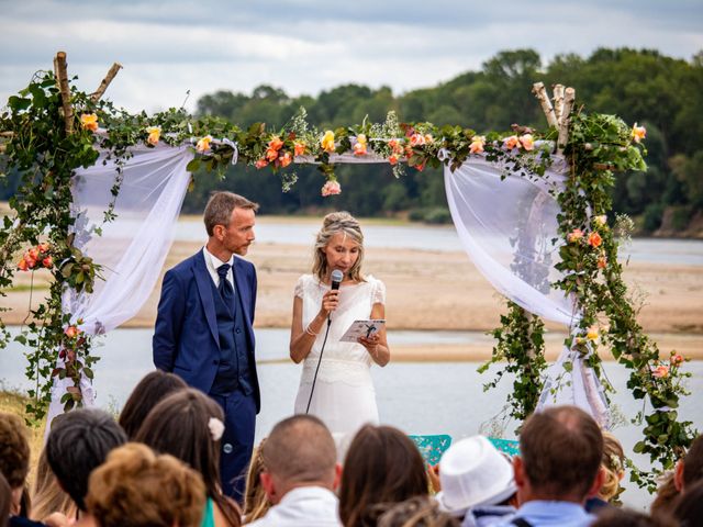 Le mariage de Christelle et Nicolas à La Chapelle-sur-Loire, Indre-et-Loire 4