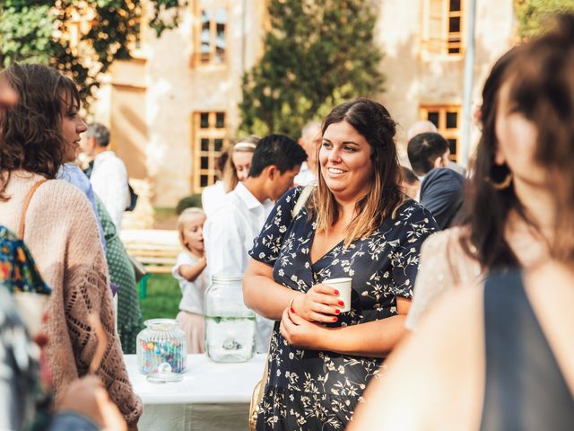 Le mariage de Antoine et Clara à Amplepuis, Rhône 20