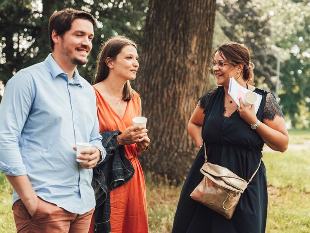 Le mariage de Antoine et Clara à Amplepuis, Rhône 22