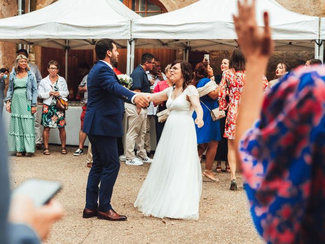 Le mariage de Antoine et Clara à Amplepuis, Rhône 54