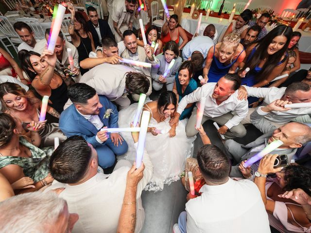 Le mariage de Thomas et Cyrielle à Rognac, Bouches-du-Rhône 57