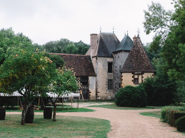 Le mariage de Charles et Manon à Choué, Loir-et-Cher 2