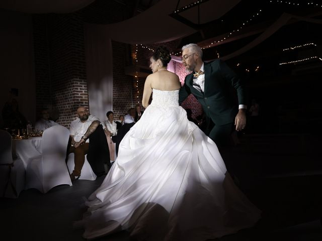 Le mariage de Simon et Sophie à Péruwelz, Hainaut 36