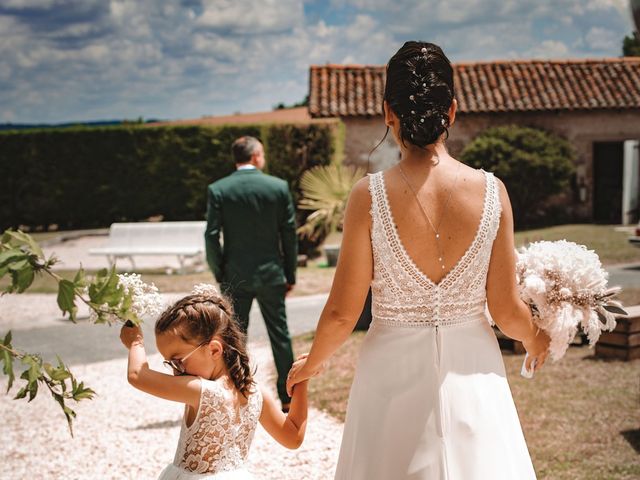 Le mariage de Mandy et Renaud à Jurignac, Charente 5