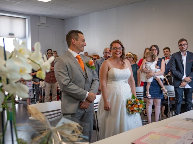 Le mariage de Brice et Emilie à Fay-aux-Loges, Loiret 17