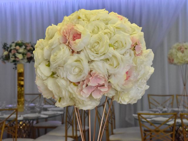 Le mariage de Alex et Ines à Torcy, Seine-et-Marne 1