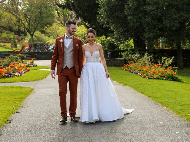Le mariage de Mickaël et Antinéa à Morannes, Maine et Loire 6