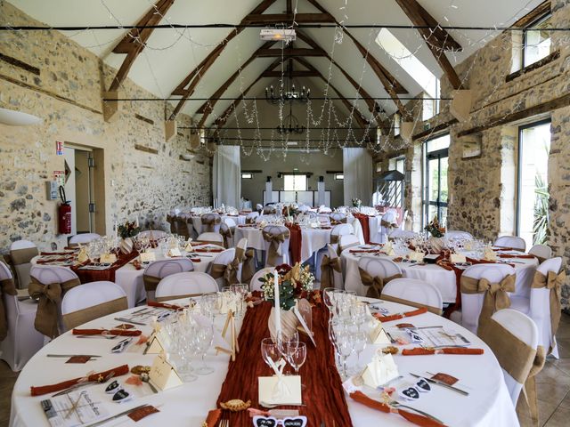 Le mariage de Mickaël et Antinéa à Morannes, Maine et Loire 22
