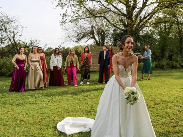 Le mariage de Mickaël et Antinéa à Morannes, Maine et Loire 27