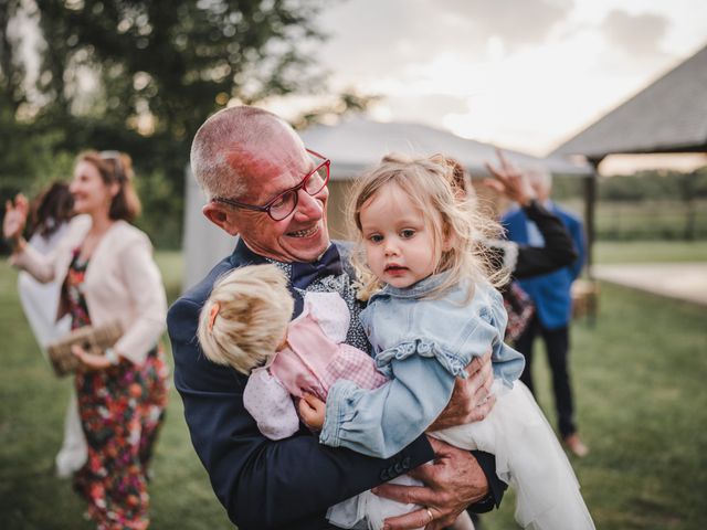 Le mariage de Cédric et Camille à Plescop, Morbihan 161