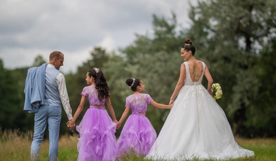 Le mariage de Mathieu  et Maud  à La Ferté-Saint-Aubin, Loiret