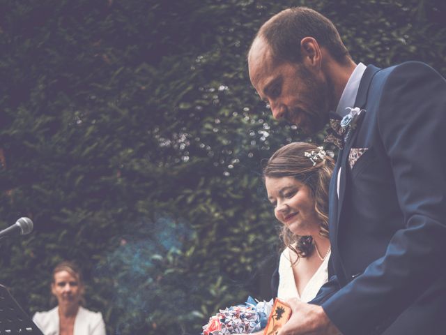 Le mariage de Xavier et Myrtille à Légny, Rhône 29