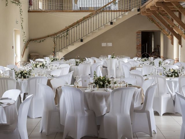 Le mariage de Clément et Gladys à Marlieux, Ain 5