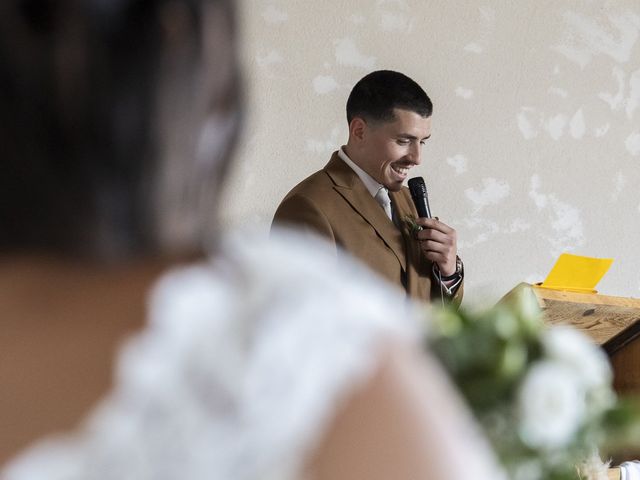 Le mariage de Clément et Gladys à Marlieux, Ain 6