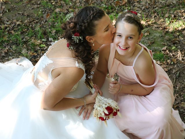 Le mariage de Kevin et Lucie à Nieul-le-Dolent, Vendée 44