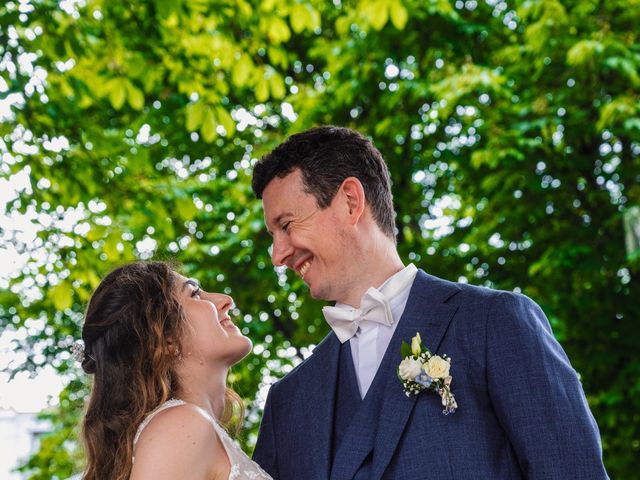 Le mariage de Johan et Mégane à Paris, Paris 14