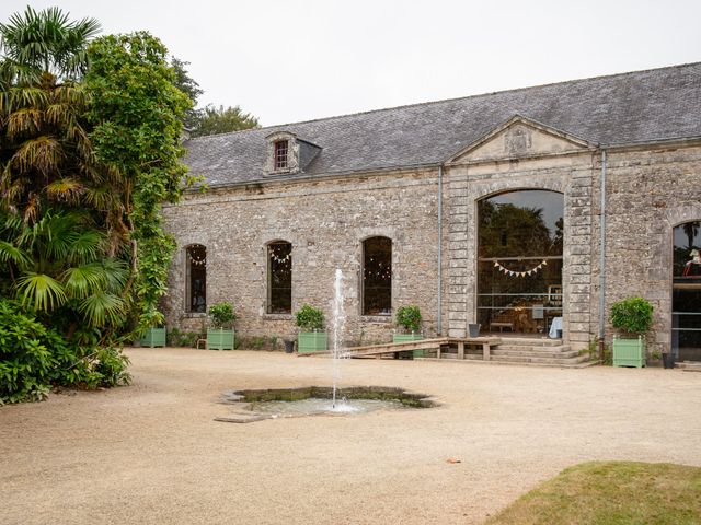 Le mariage de Arthur et Natacha à Quimper, Finistère 41