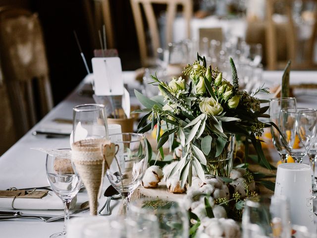 Le mariage de Julien et Laurie à Saint-Romain-de-Lerps, Ardèche 56