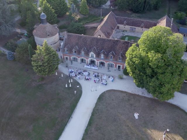 Le mariage de Sam et Rye à Beaulieu-sur-Loire, Loiret 3