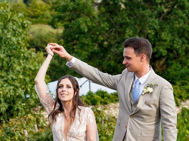 Le mariage de Arthur et Brenda à Pommiers, Rhône 17