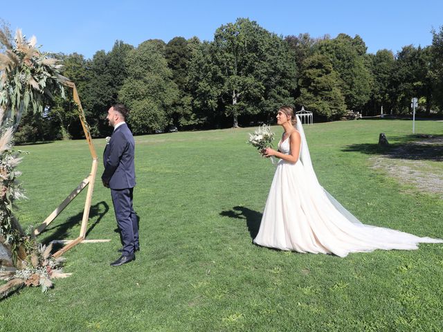 Le mariage de Amandine et Karl à Pleugueneuc, Ille et Vilaine 1